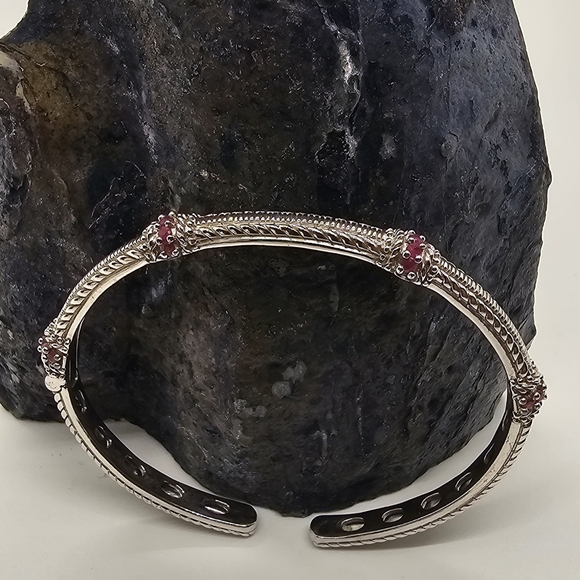Judith Ripka Bracelet - Picture 2 of 7